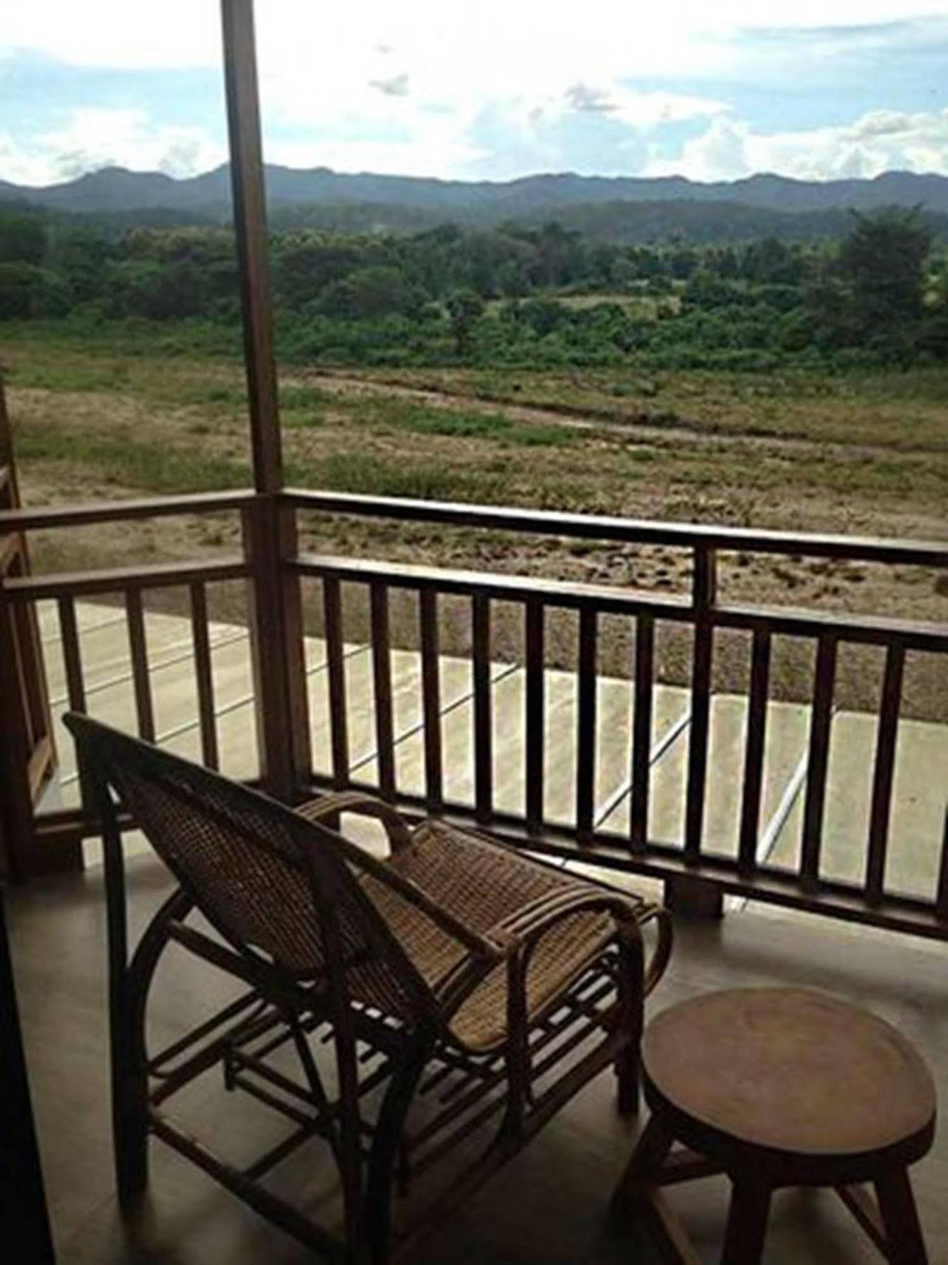 River Bank Resort Mae Sariang Exterior foto